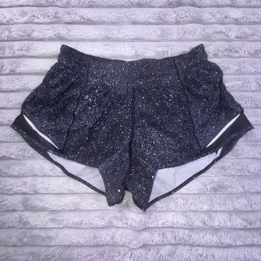 Lululemon Shorts Women's 6 Hotty Hot 2" Running Black Outer Space Speckled Yoga